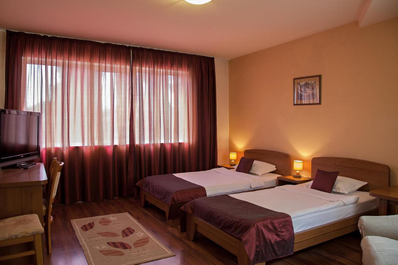 Family Hotel Gerdjika Plovdiv Bagian luar foto