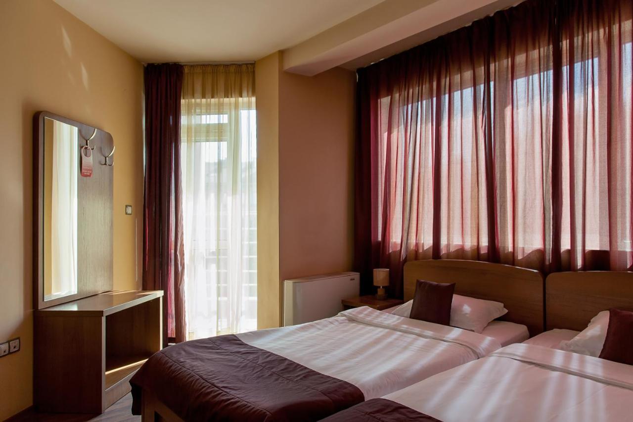 Family Hotel Gerdjika Plovdiv Bagian luar foto