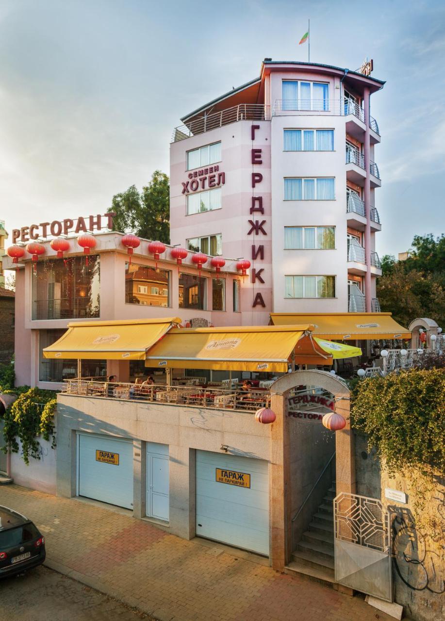 Family Hotel Gerdjika Plovdiv Bagian luar foto